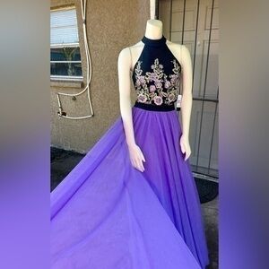 Jodi Kristopher dress embroidered  top